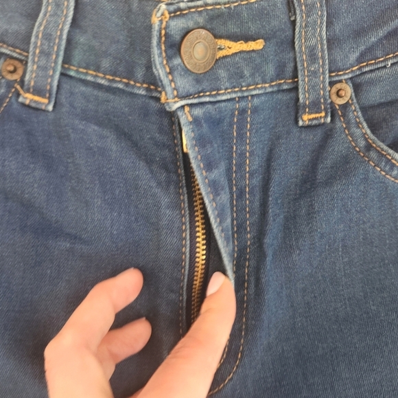 EUC Levi's 721 Vintage High Rise Skinny, Size 27 - Picture 2 of 7